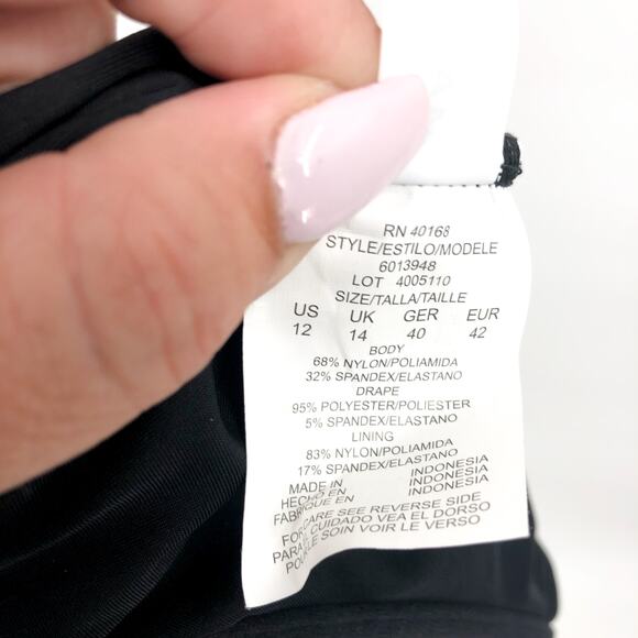 MAGICSUIT Women's Louise One-Piece Swimsuit Size 12 Black White Skin Deep NWT - Picture 9 of 10